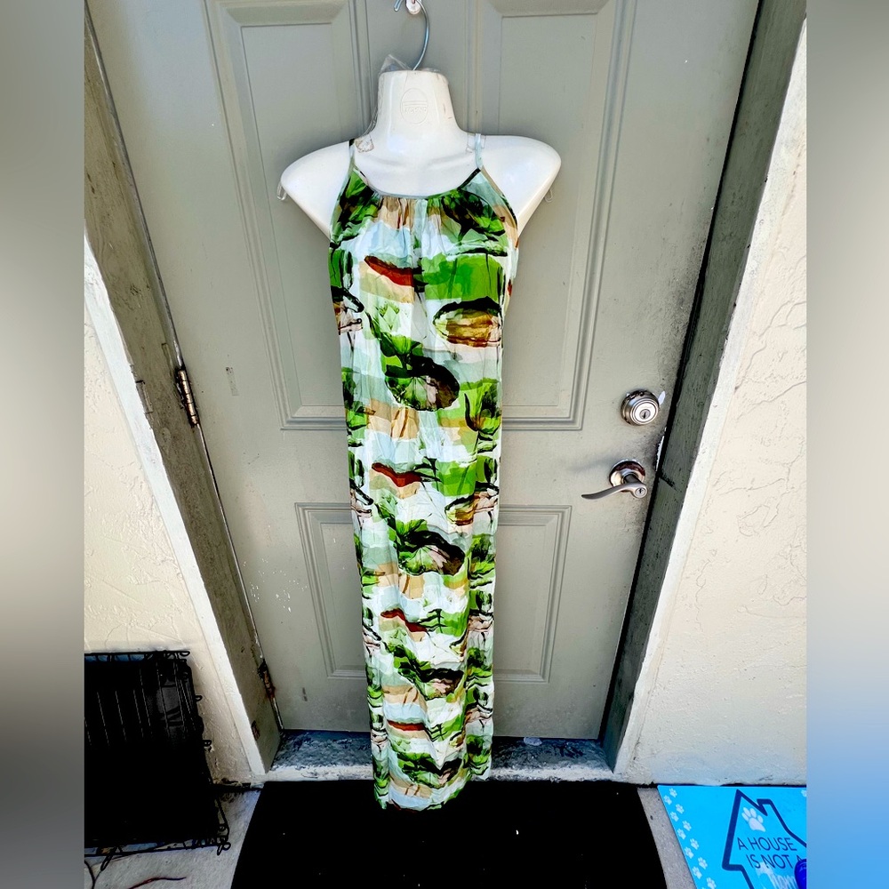 Lady dress